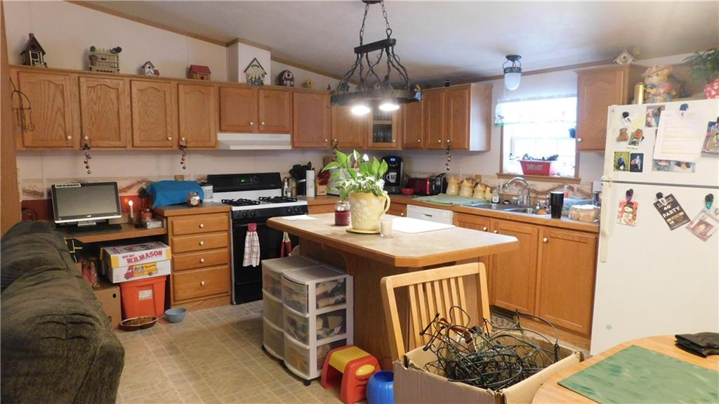 648 North Liberty Road Grove City, PA 16127 - Photo 2 of 16 Gallery Image 2