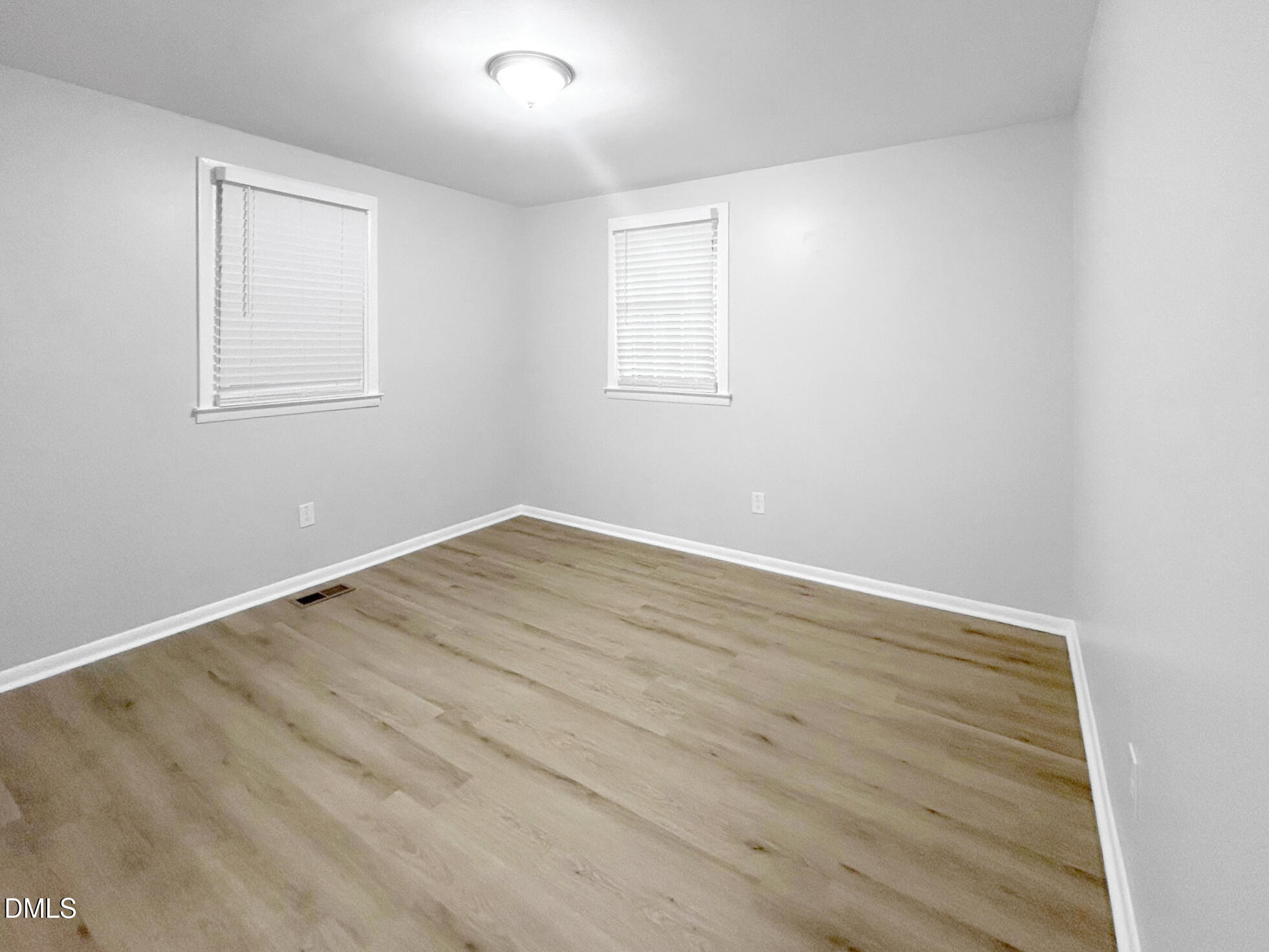 845 Newcombe Road Raleigh, NC 27610 - Photo 18 of 25 IMG_6093