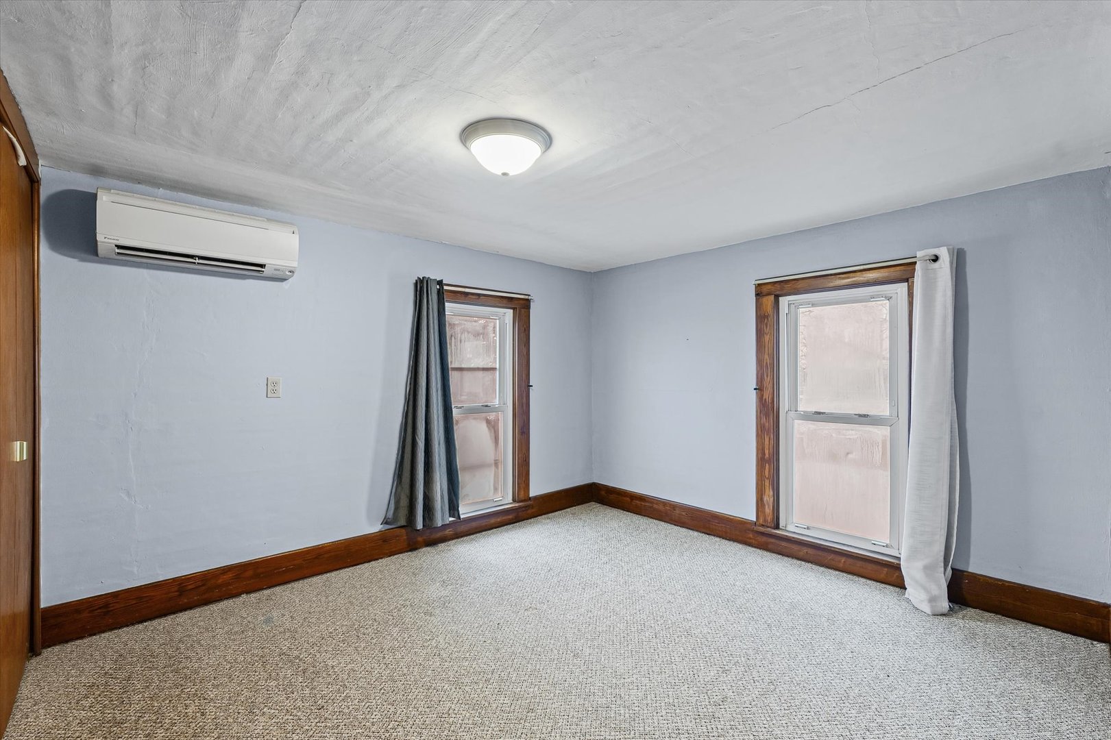 1471 East 100th Road North Rankin, IL 60960 - Photo 24 of 39 a view of an empty room and window