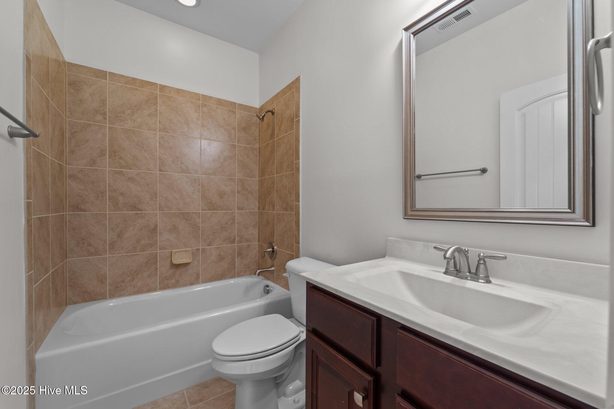 80 Whistling Straight Road Pinehurst, NC 28374 - Photo 21 of 32 2nd Bedroom