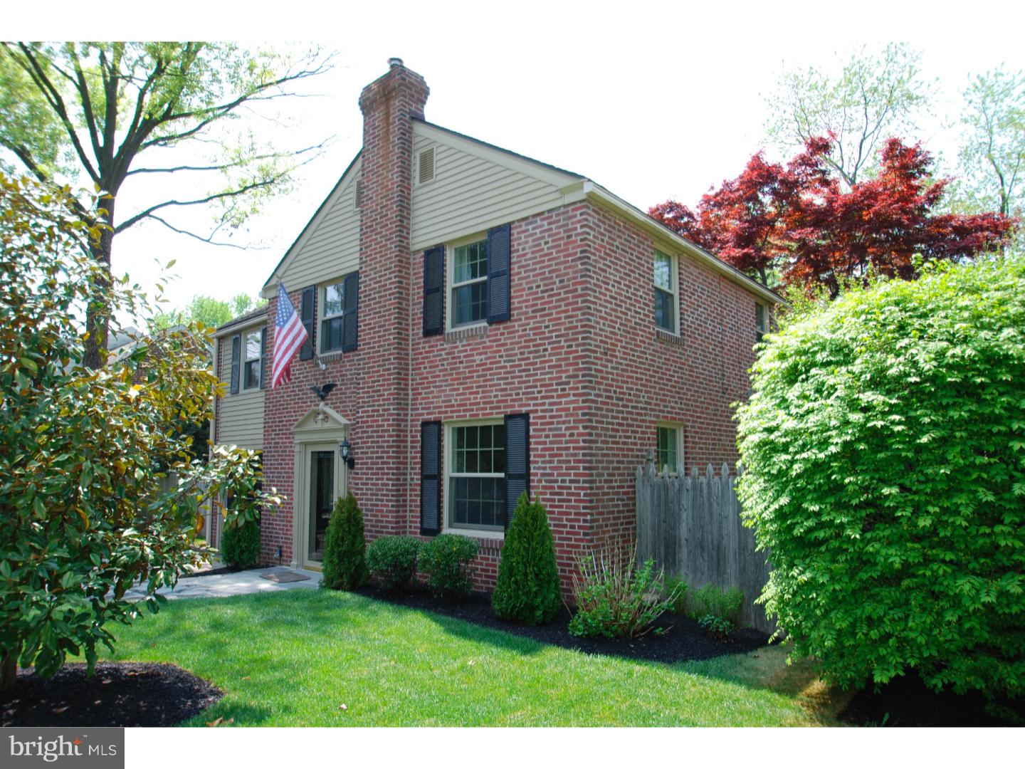41 Medbury Road Wallingford, PA 19086 - Photo 2 of 22
