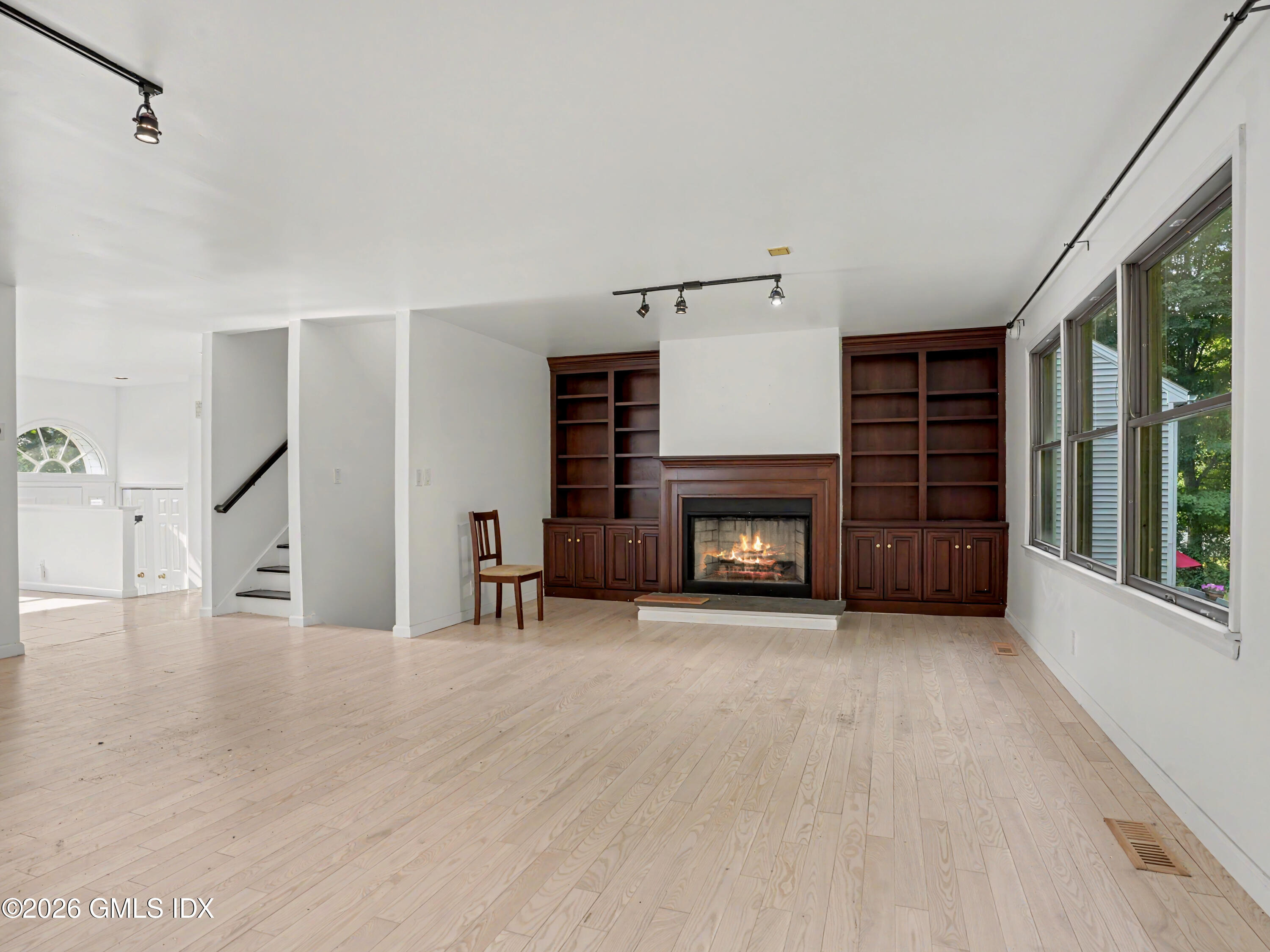 197 Sheep Hill Road, Unit C Riverside, CT 06878 - Photo 4 of 35 Family Room