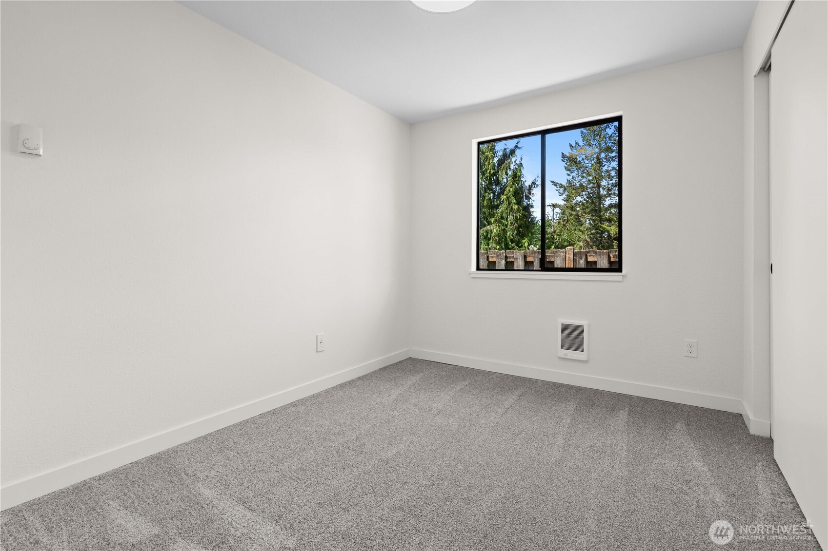 1510 Titlow Road Tacoma, WA 98465 - Photo 19 of 34