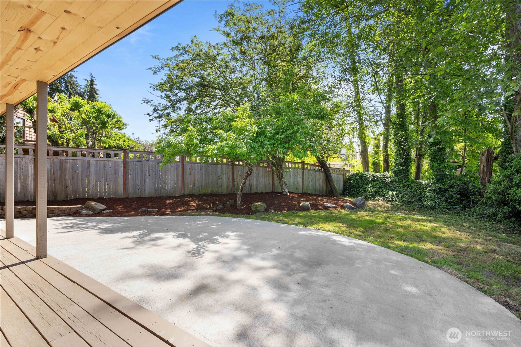 1510 Titlow Road Tacoma, WA 98465 - Photo 25 of 34
