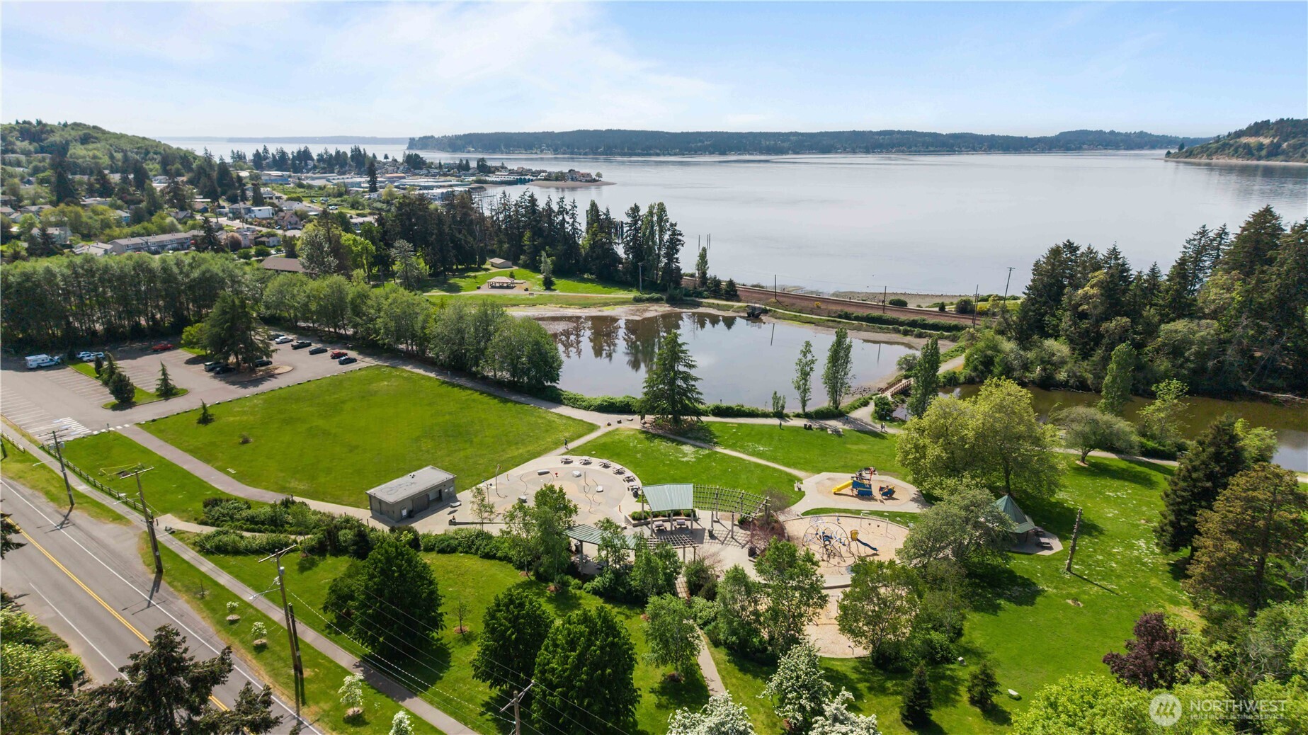 1510 Titlow Road Tacoma, WA 98465 - Photo 32 of 34