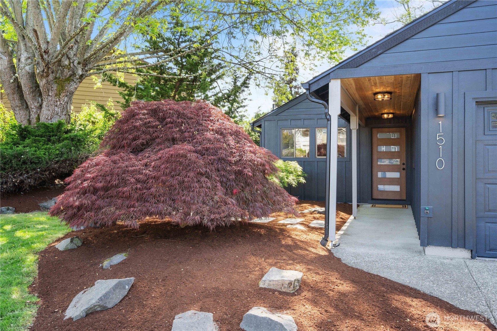 1510 Titlow Road Tacoma, WA 98465 - Photo 5 of 34
