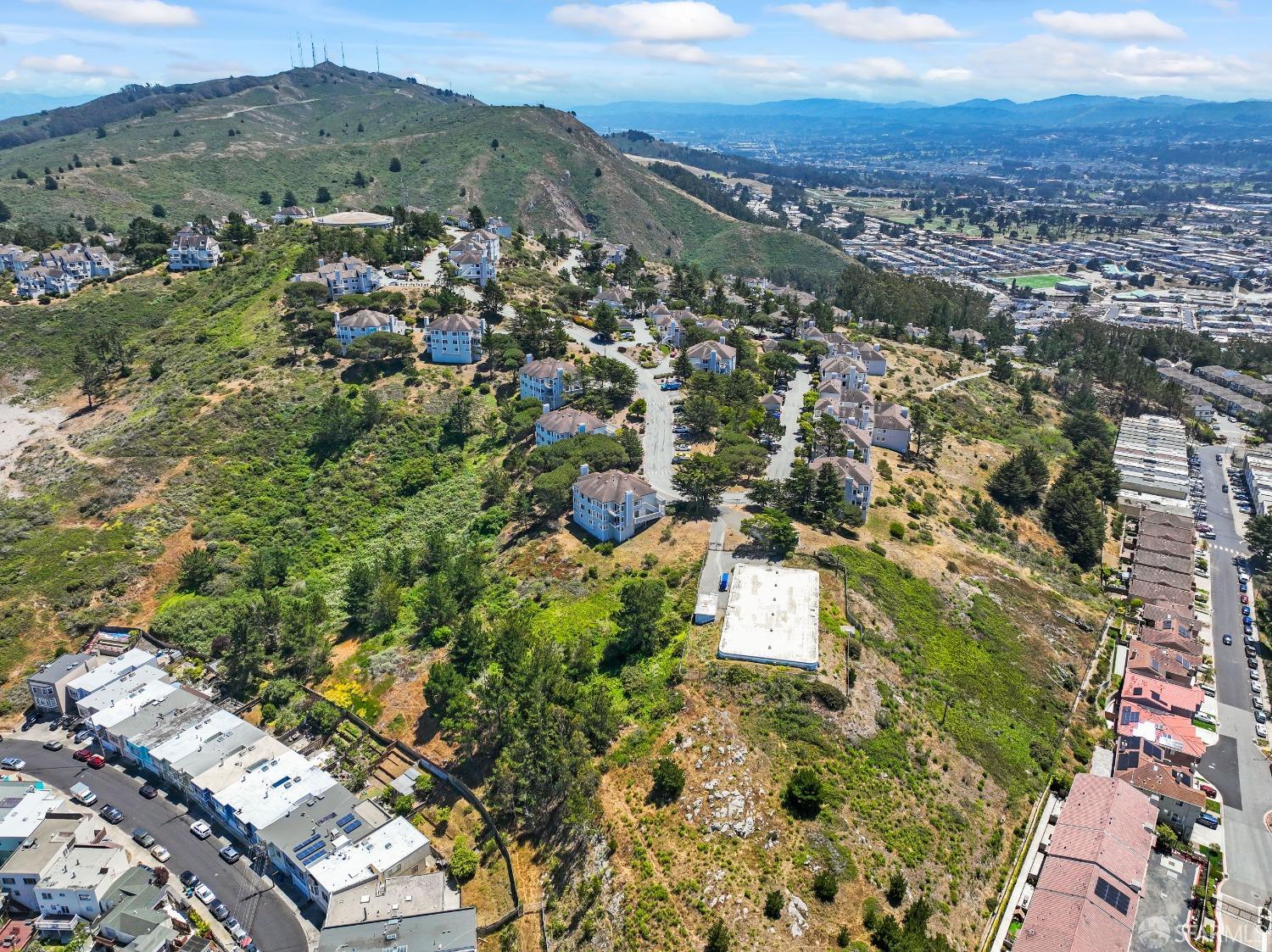 420 Pointe Pacific Drive, Unit 2 Daly City, CA 94014 - Photo 44 of 46