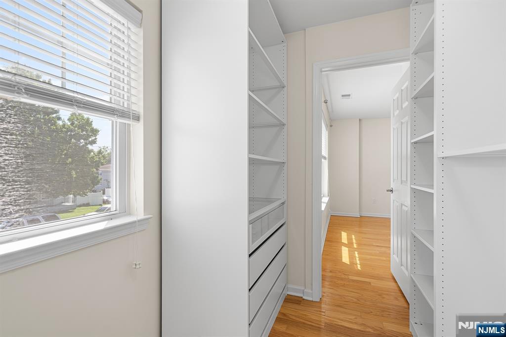 902 Spruce Street Roselle, NJ 07203 - Photo 27 of 48