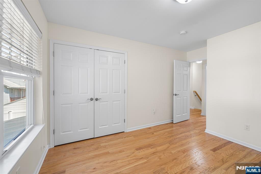 902 Spruce Street Roselle, NJ 07203 - Photo 33 of 48