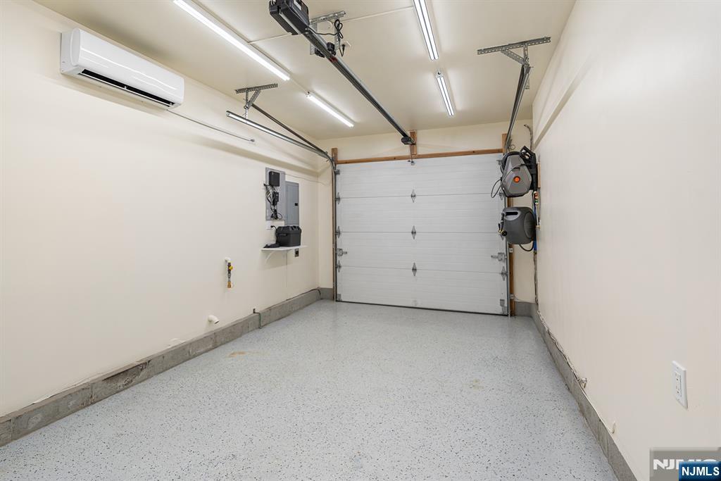 902 Spruce Street Roselle, NJ 07203 - Photo 36 of 48