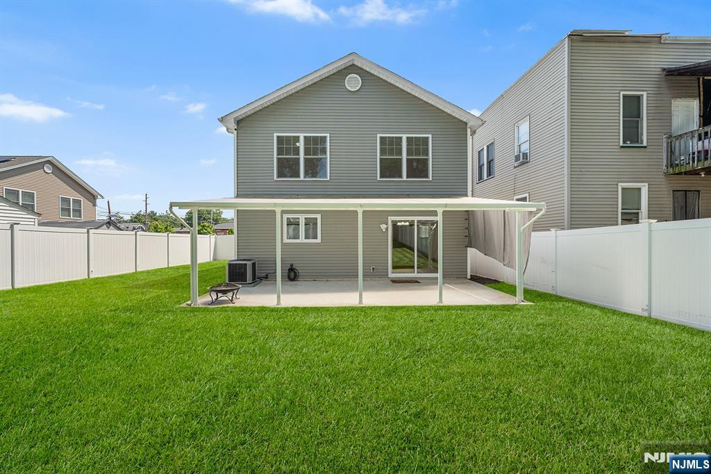 902 Spruce Street Roselle, NJ 07203 - Photo 38 of 48