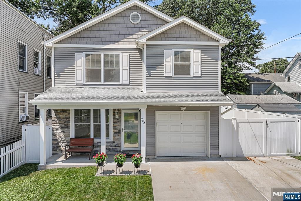 902 Spruce Street Roselle, NJ 07203 - Photo 5 of 48