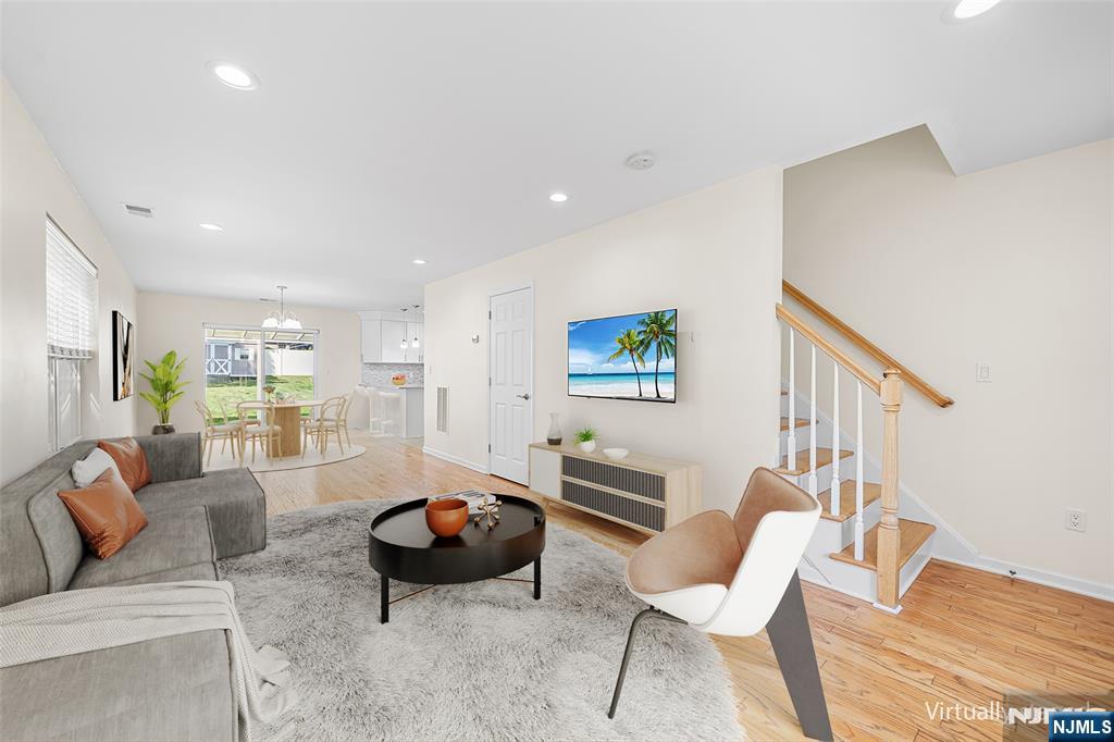 902 Spruce Street Roselle, NJ 07203 - Photo 8 of 48