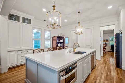 $699,000 | 732 East 28th Street, Houston, TX 77009
