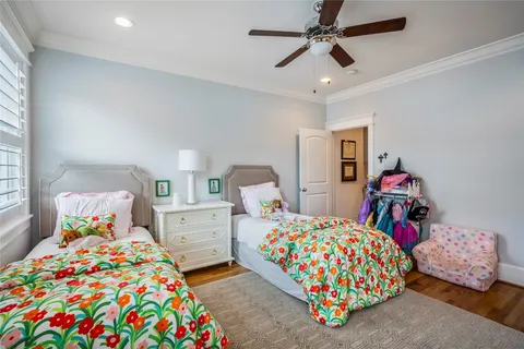 $699,000 | 732 East 28th Street, Houston, TX 77009