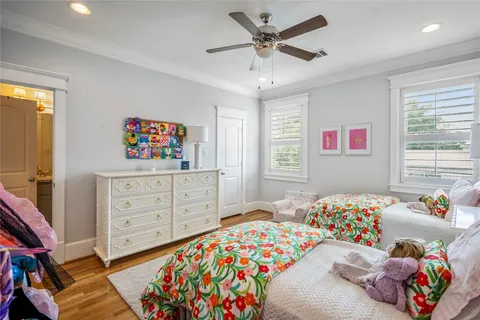 $699,000 | 732 East 28th Street, Houston, TX 77009