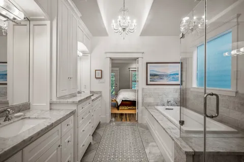 $699,000 | 732 East 28th Street, Houston, TX 77009