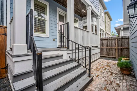 $699,000 | 732 East 28th Street, Houston, TX 77009