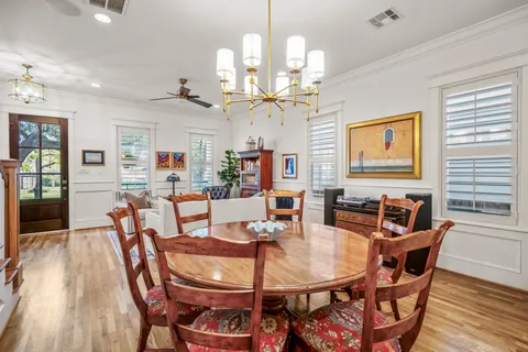 $699,000 | 732 East 28th Street, Houston, TX 77009