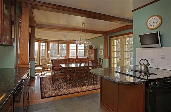 231 Chestnut Hill Road Newton, MA 02467 - Photo 3 of 6