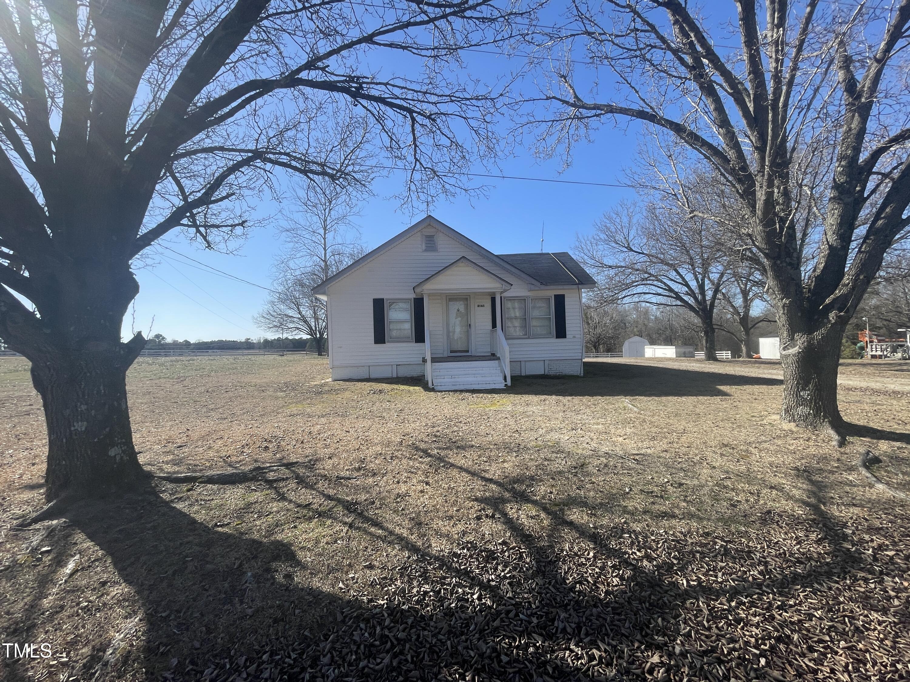 2113 Highway 55 Coats, NC 27521 - Photo 19 of 54 IMG_3908