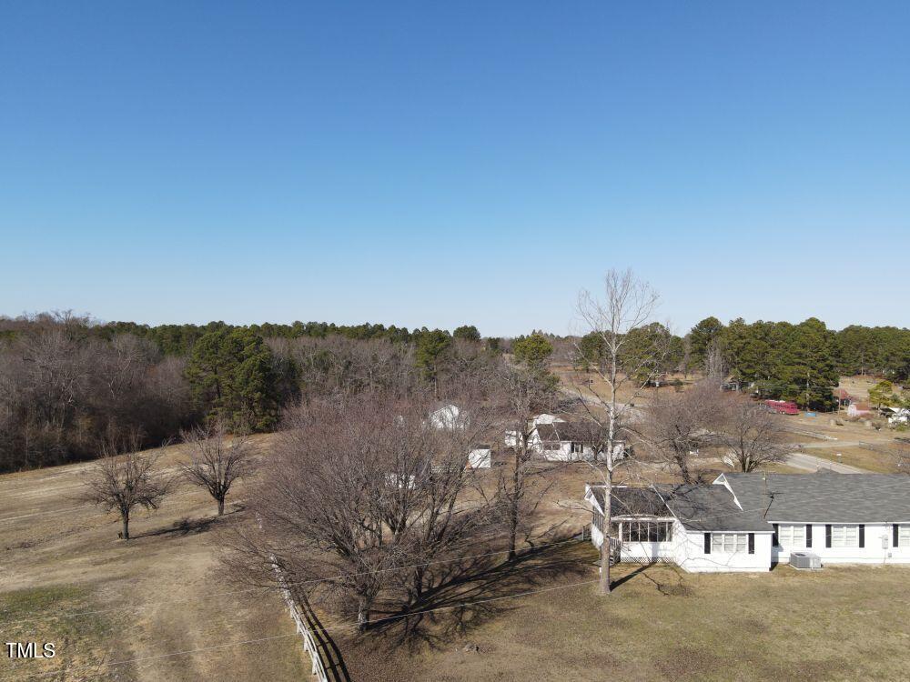 2113 Highway 55 Coats, NC 27521 - Photo 23 of 54 6