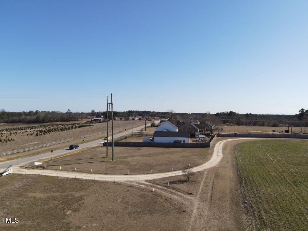 2113 Highway 55 Coats, NC 27521 - Photo 25 of 54 10