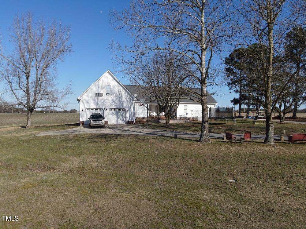 2113 Highway 55 Coats, NC 27521 - Photo 3 of 54 40