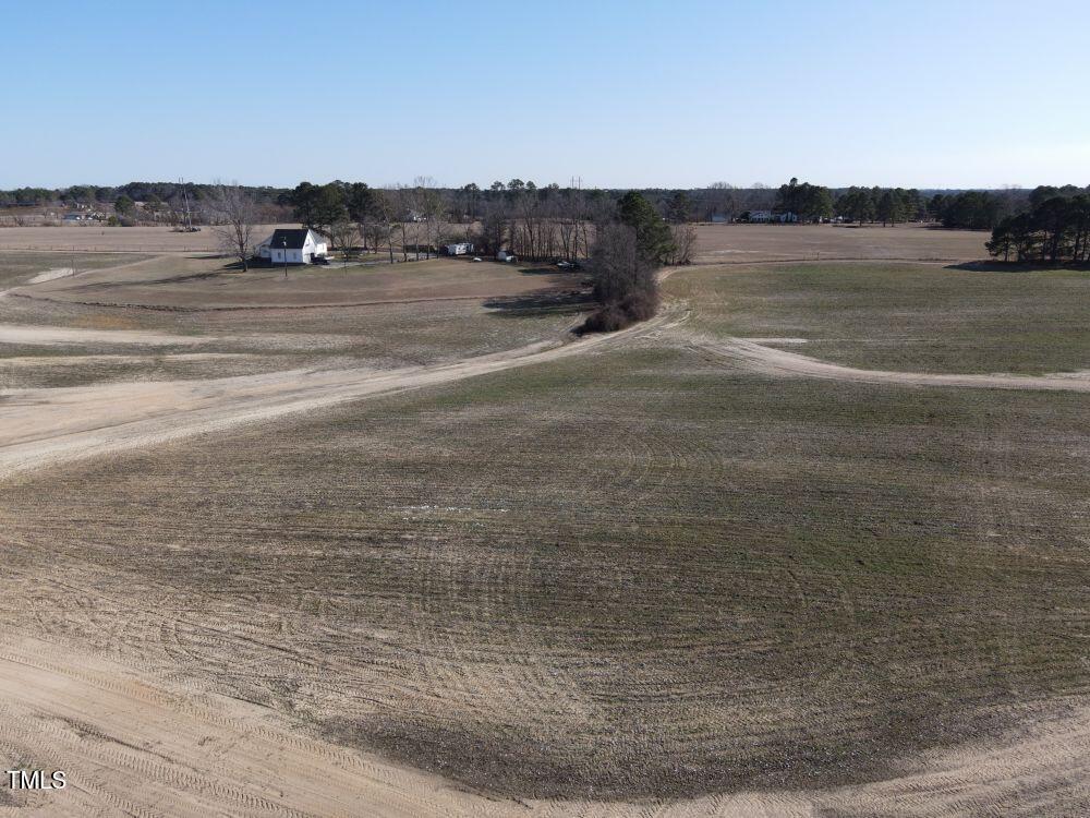 2113 Highway 55 Coats, NC 27521 - Photo 47 of 54 31