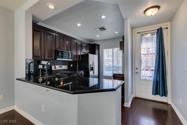 $1,994 | 8233 Shaded Arbors Street, Las Vegas, NV 89139