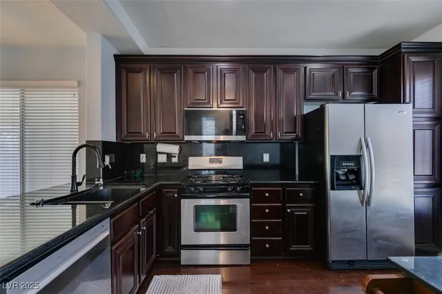 $1,994 | 8233 Shaded Arbors Street, Las Vegas, NV 89139