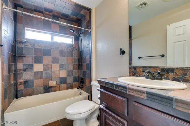 $1,994 | 8233 Shaded Arbors Street, Las Vegas, NV 89139