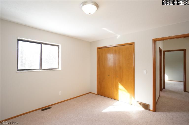 1477 Rydalmount Road Cleveland, OH 44118 - Photo 13 of 25