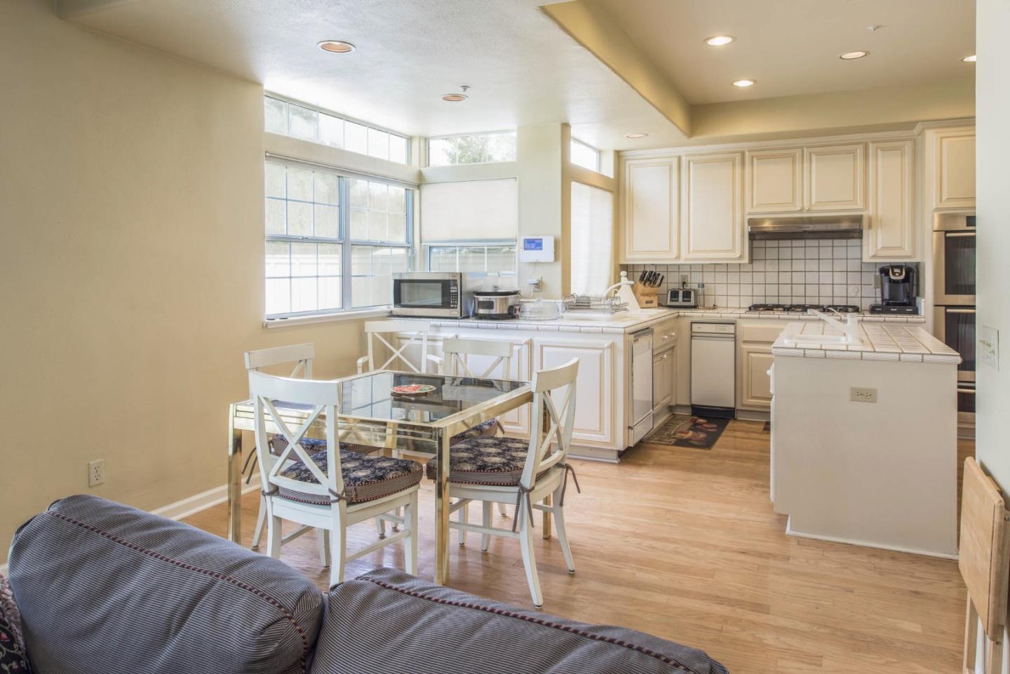 14570 Mountain Quail Road Salinas, CA 93908 - Photo 13 of 27 Gallery Image 13