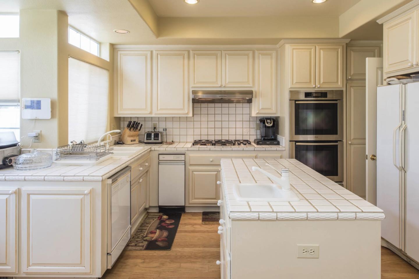 14570 Mountain Quail Road Salinas, CA 93908 - Photo 15 of 27 Gallery Image 15