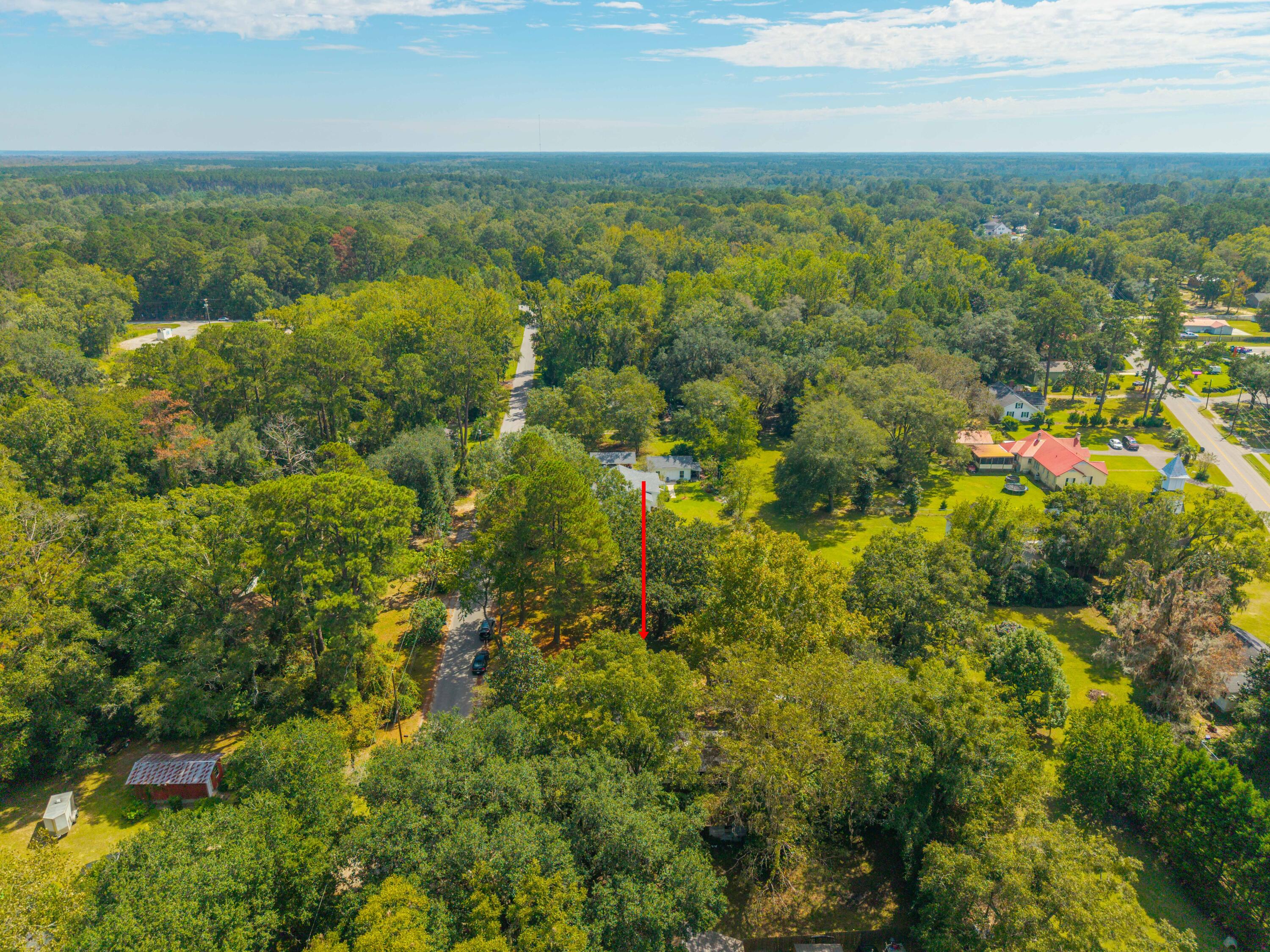 41 Lacey Street Yemassee, SC 29945 - Photo 36 of 39 DJI_20251001132912_0113_D-Edit