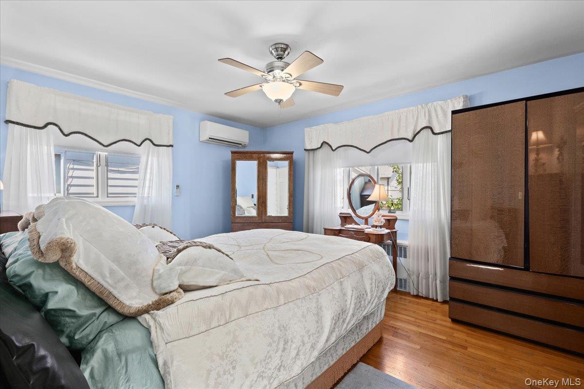 1415 Reed Place Bronx, NY 10465 - Photo 10 of 26