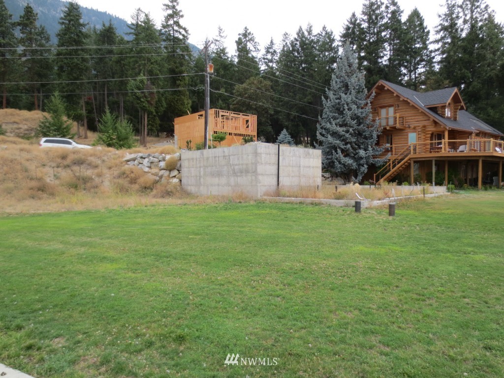 12298 South Lakeshore Road Chelan, WA 98816 - Photo 17 of 24 Gallery Image 17