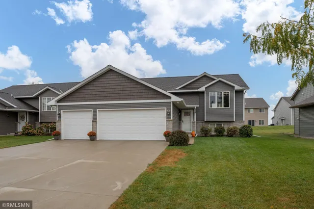 $389,000 | 221 Cypress Drive, Mankato, MN 56001