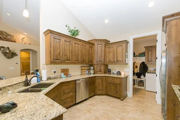 $615,000 | 107 Commerce Drive, Green River, WY 82935