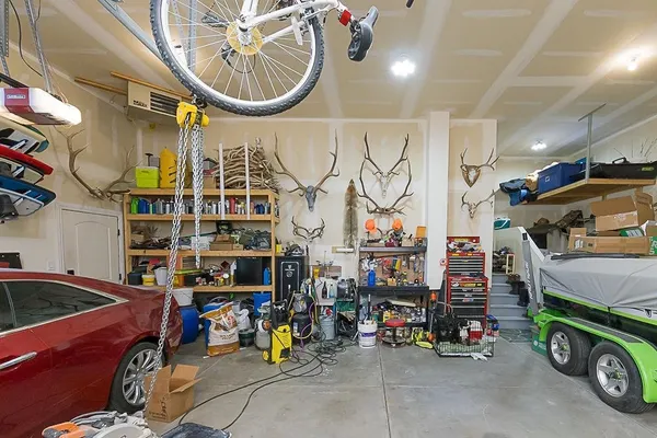 $615,000 | 107 Commerce Drive, Green River, WY 82935