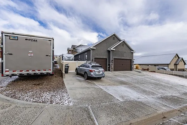 $615,000 | 107 Commerce Drive, Green River, WY 82935