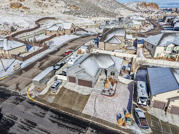 $615,000 | 107 Commerce Drive, Green River, WY 82935