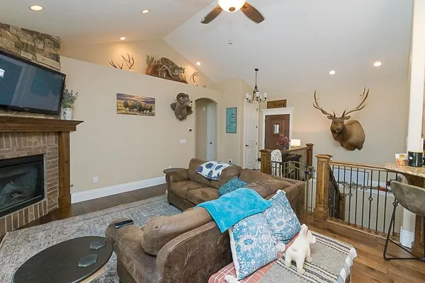 $615,000 | 107 Commerce Drive, Green River, WY 82935