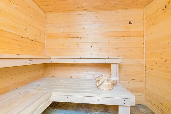 $615,000 | 107 Commerce Drive, Green River, WY 82935