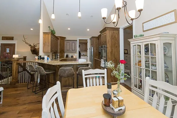 $615,000 | 107 Commerce Drive, Green River, WY 82935