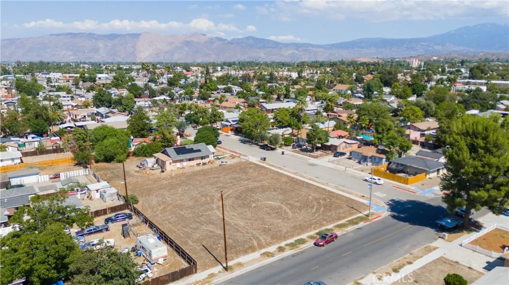 0 Central Hemet, CA 92543 - Photo 12 of 17 an aerial view of residential houses and city street