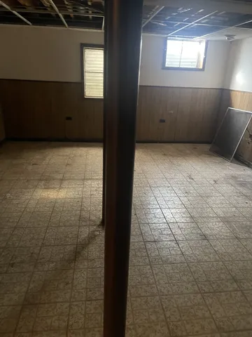 $279,900 | 1026 Briarcliffe Boulevard, Wheaton, IL 60189