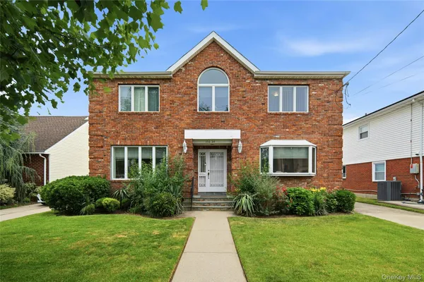 $1,250,000 | 156-34 88th Street | Rockwood Park