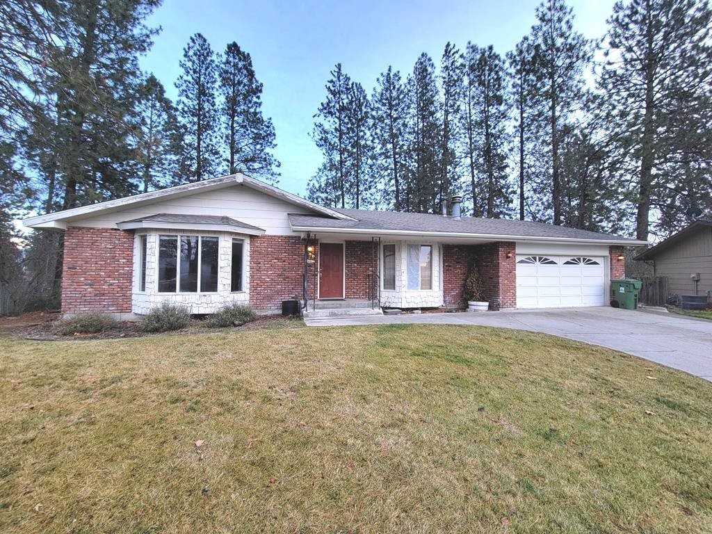 8428 North Susan Court Spokane, WA 99208 - Photo 1 of 31